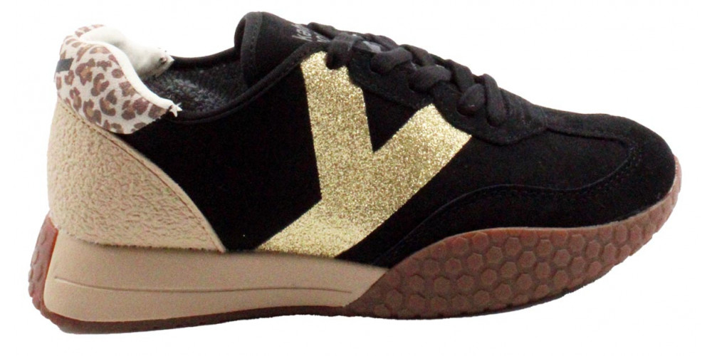 Keh-noo Sneaker KW9741